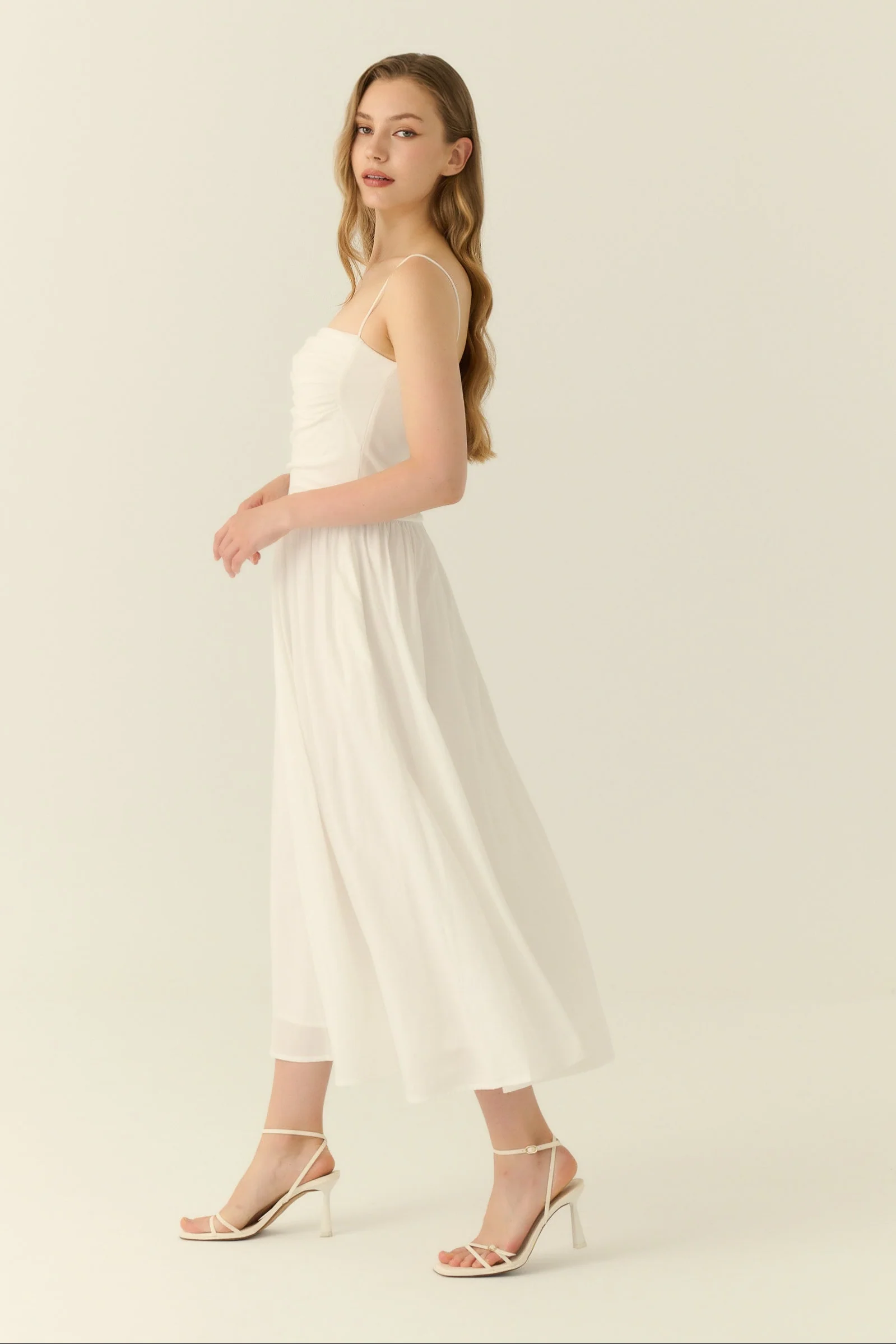 The essential midi dress in white