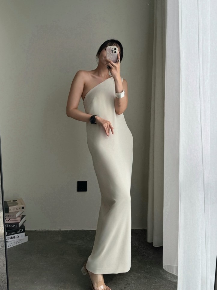 Annie One Shoulder Back Slit Dress