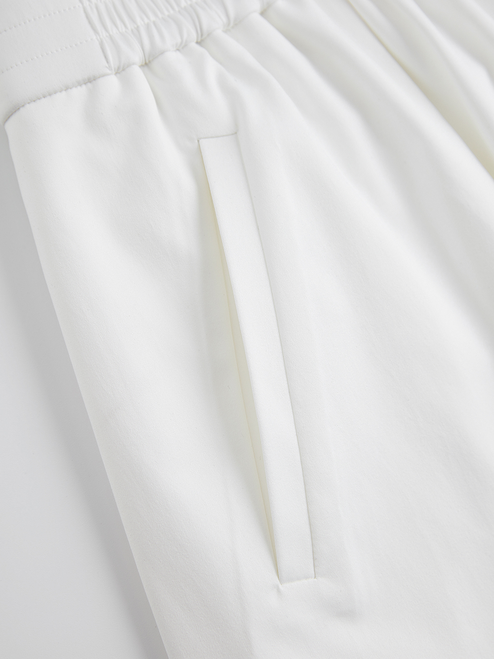 Elastic Waistband Pants