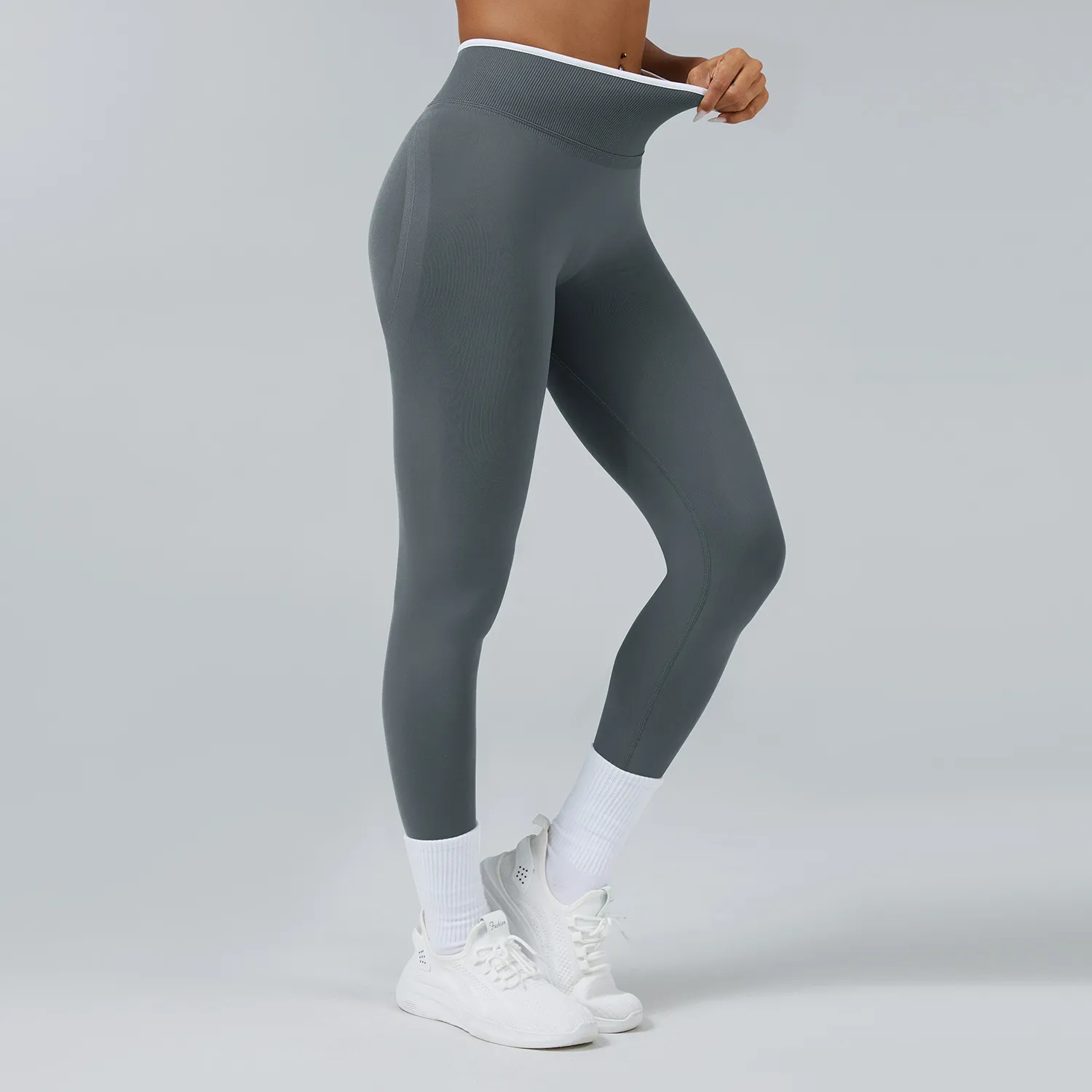 Seamless Hip-lifting Yoga Fitness Leggings