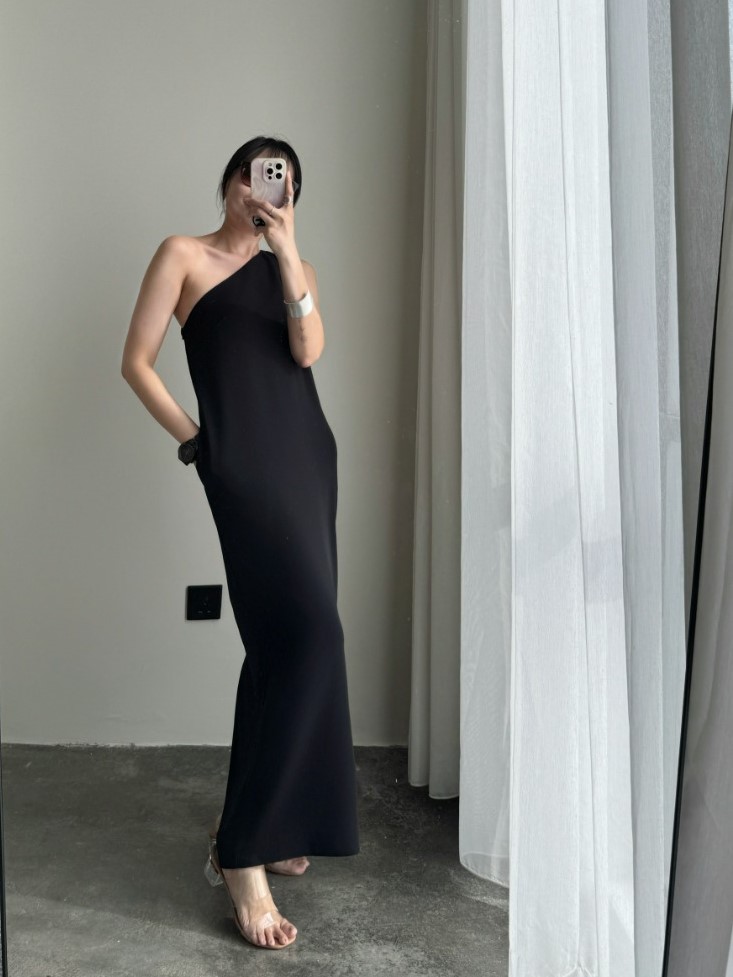 Annie One Shoulder Back Slit Dress