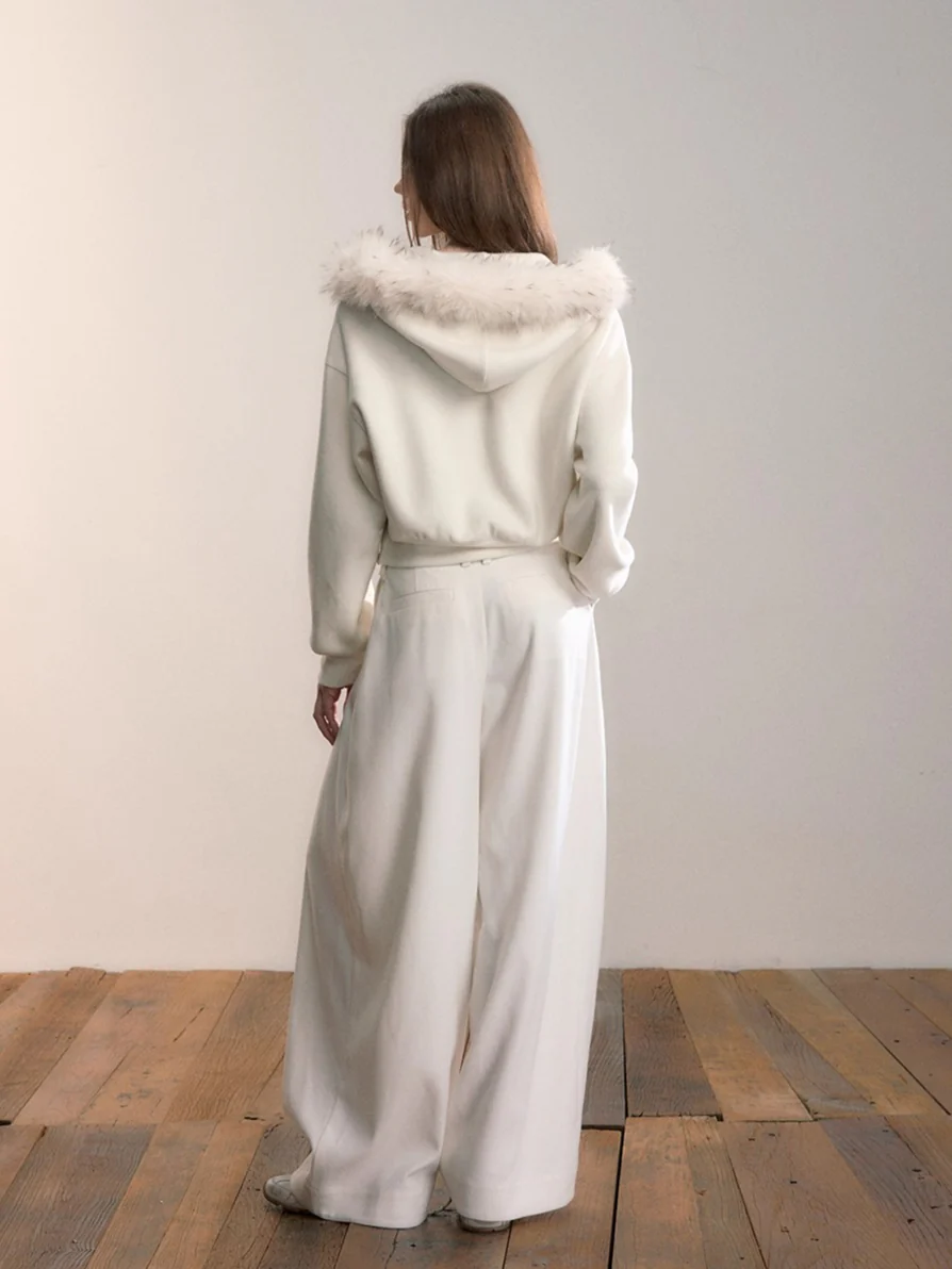 Tailored Pleated Wide-Leg Trousers