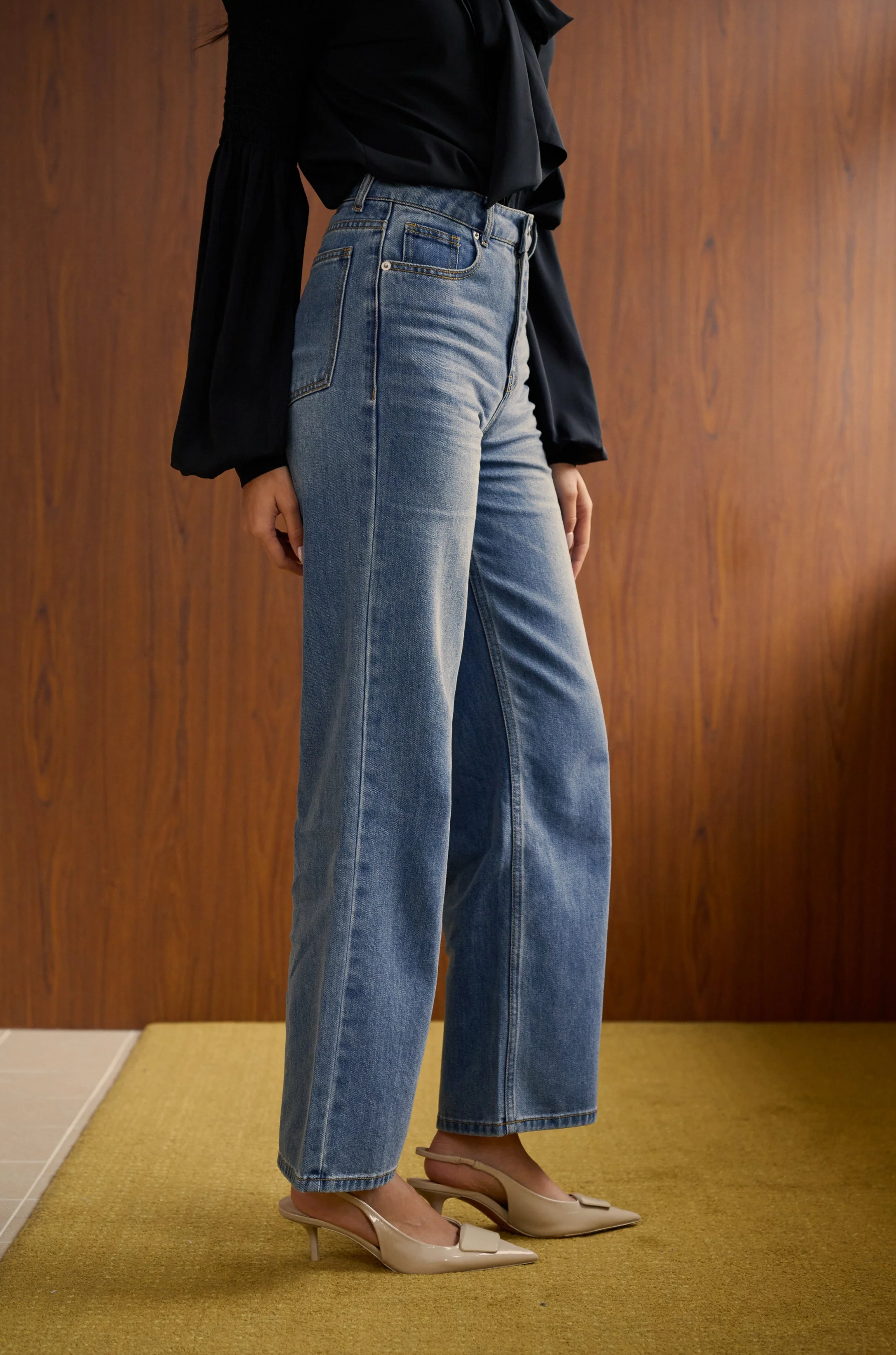Carol flared jeans