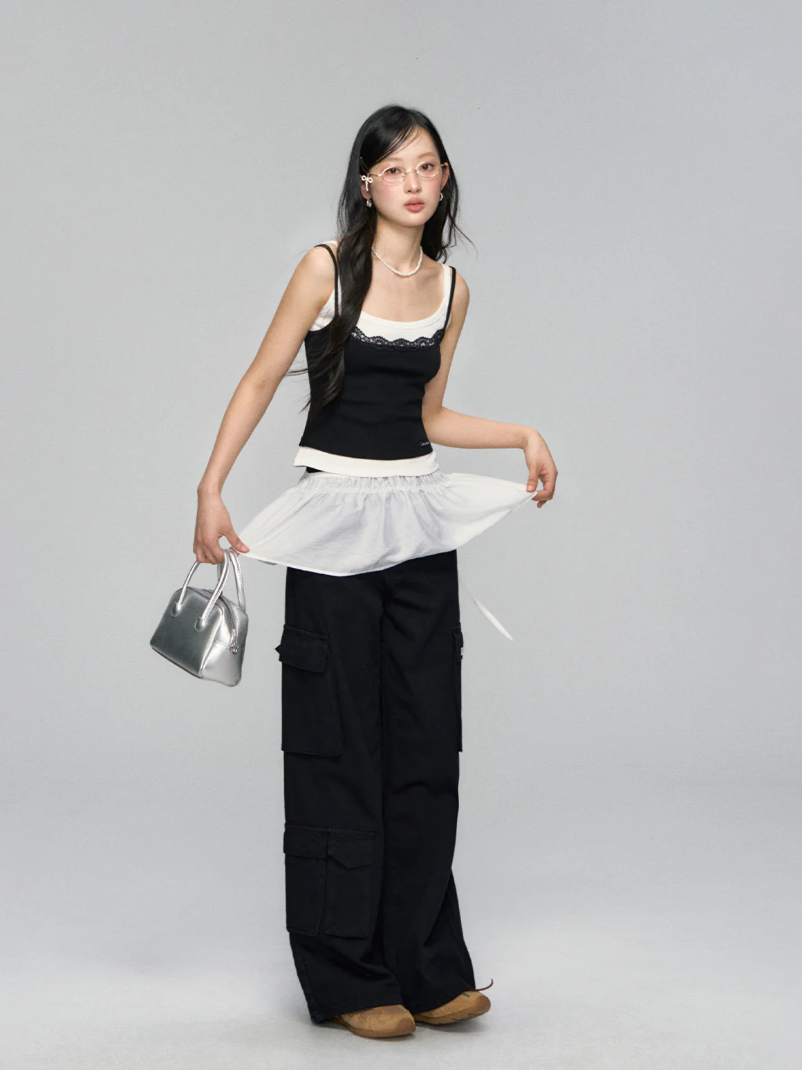 Flap-Back Pocket Utility Wide-Leg Jeans