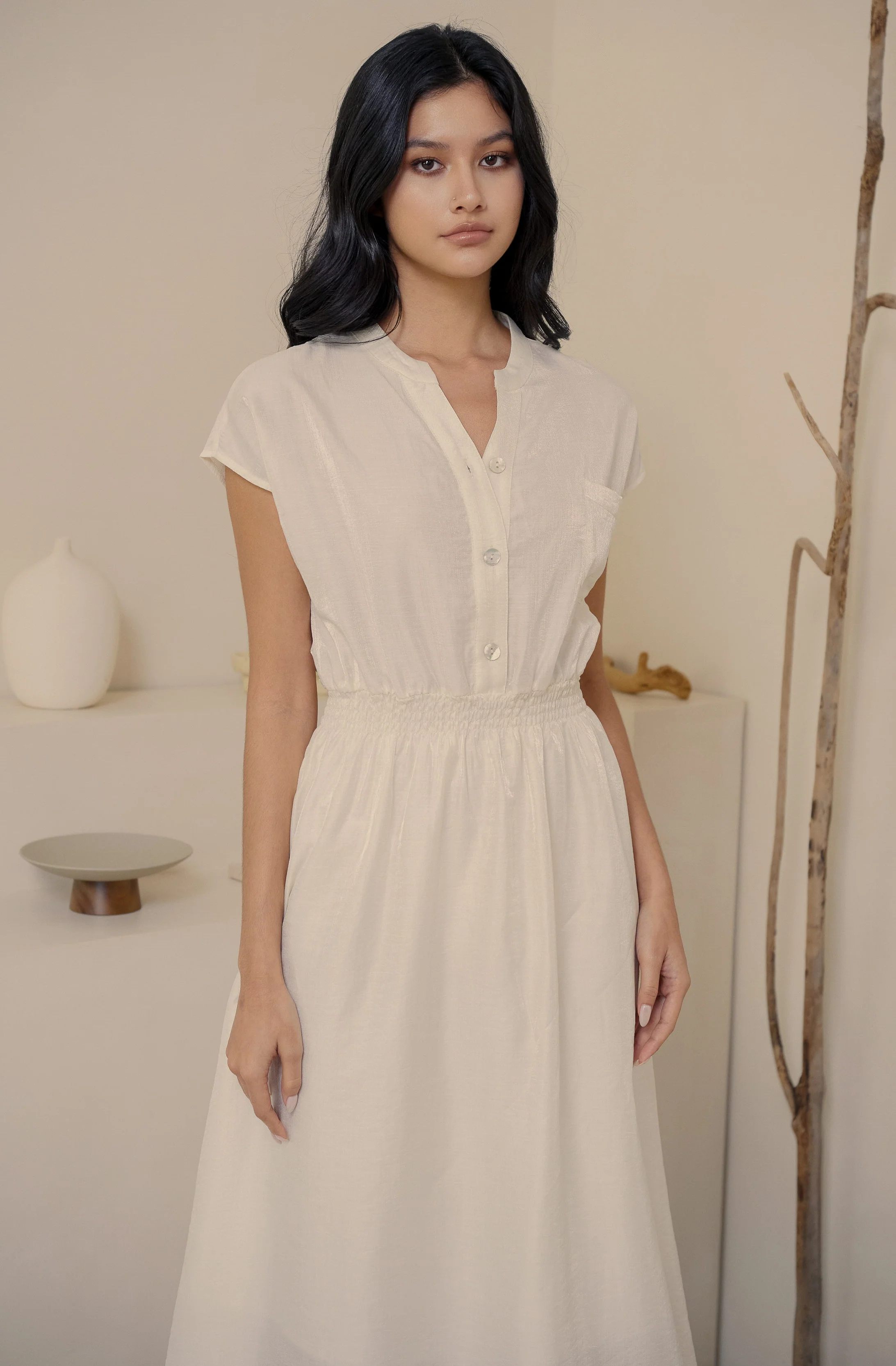 Let me fall elastic midi dress in beige