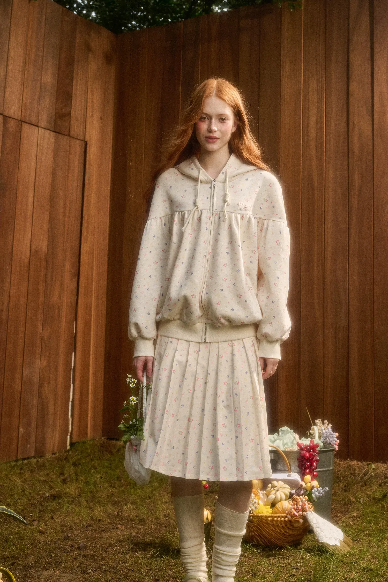 Printed Hooded Sweatshirt Pleated Skirt