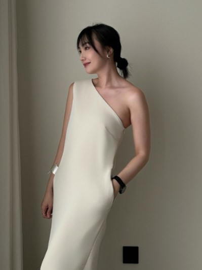 Annie One Shoulder Back Slit Dress