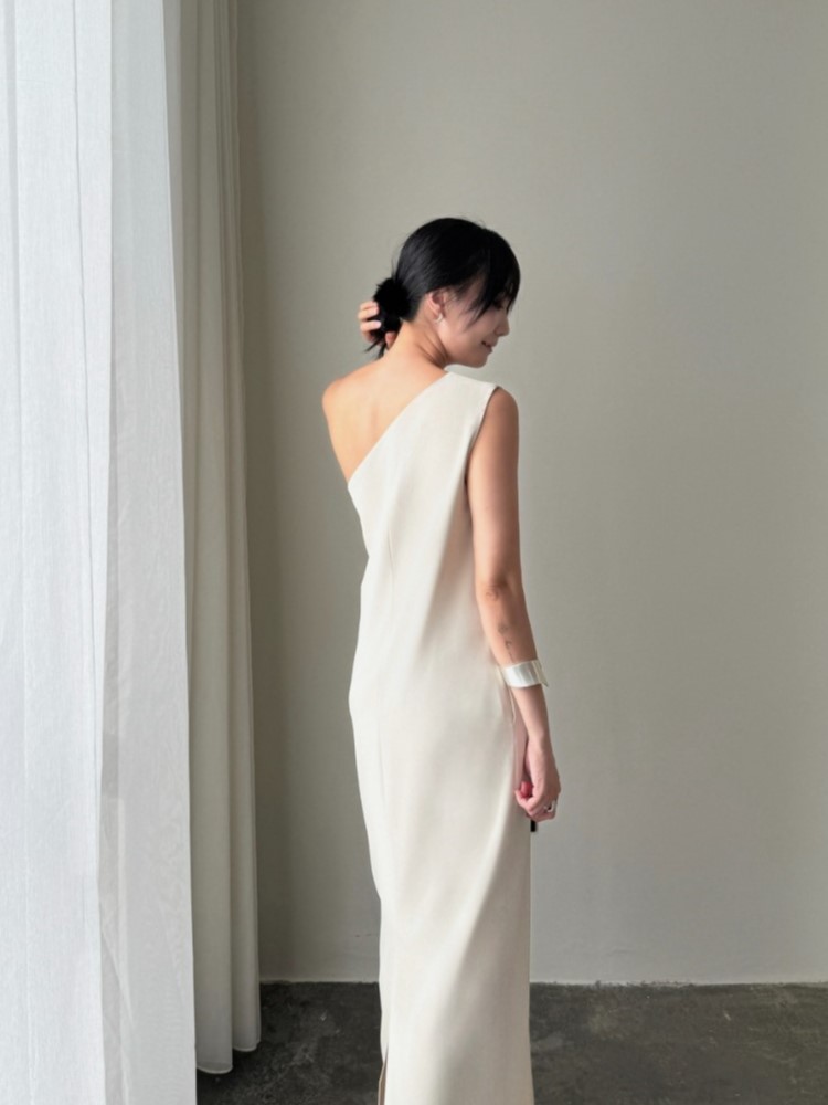 Annie One Shoulder Back Slit Dress