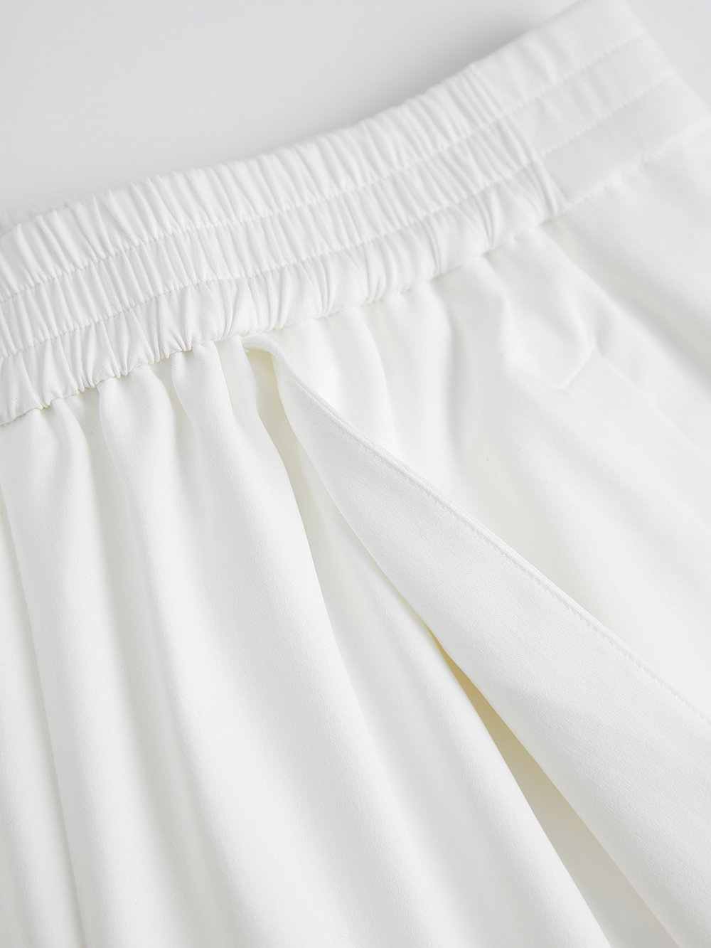 Elastic Waistband Pants