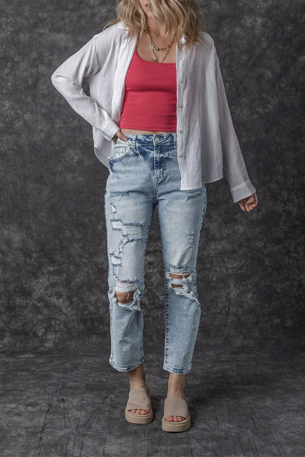 Light Wash Frayed High Waist Jeans