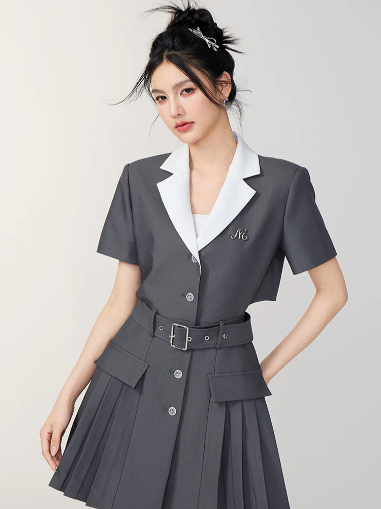 Colorblock Waist-Exposing Blazer Skirt