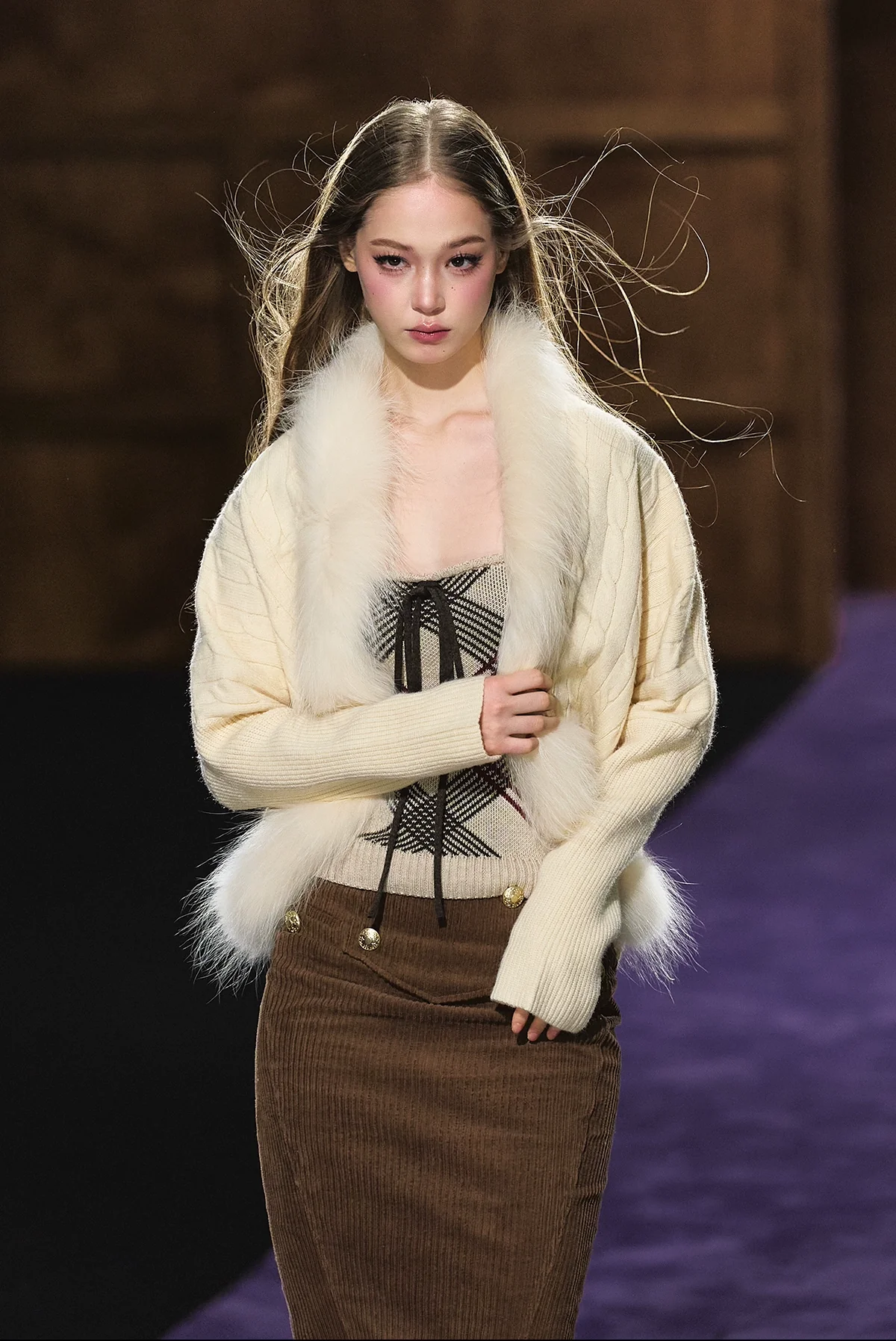 Long-Haired Collar Knit Cardigan