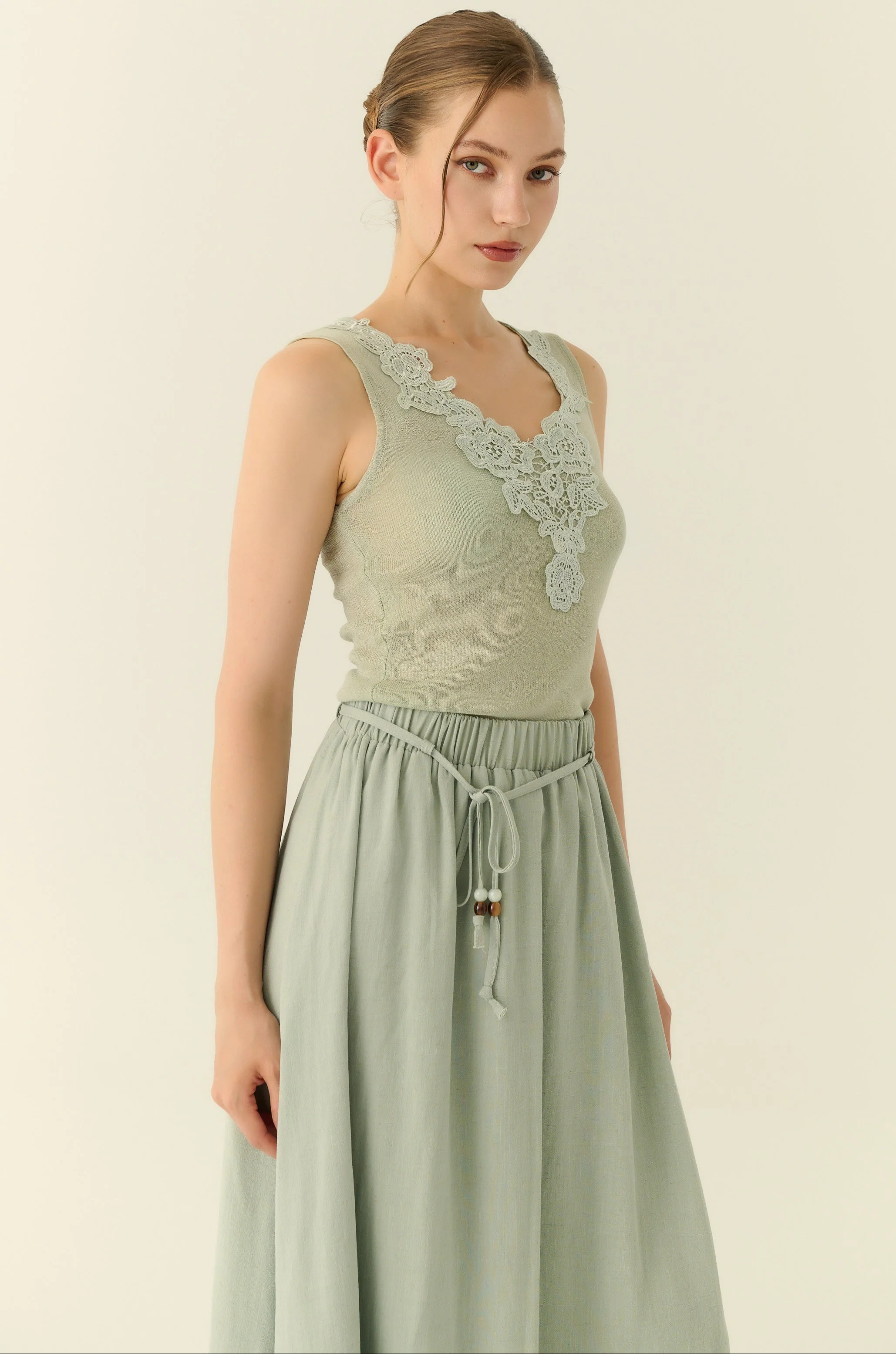 Éliane lace trimmed knit set