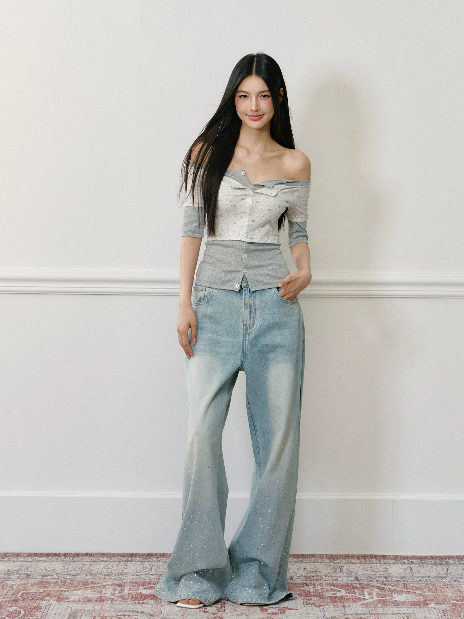 Light Washed Rhinestone Jeans