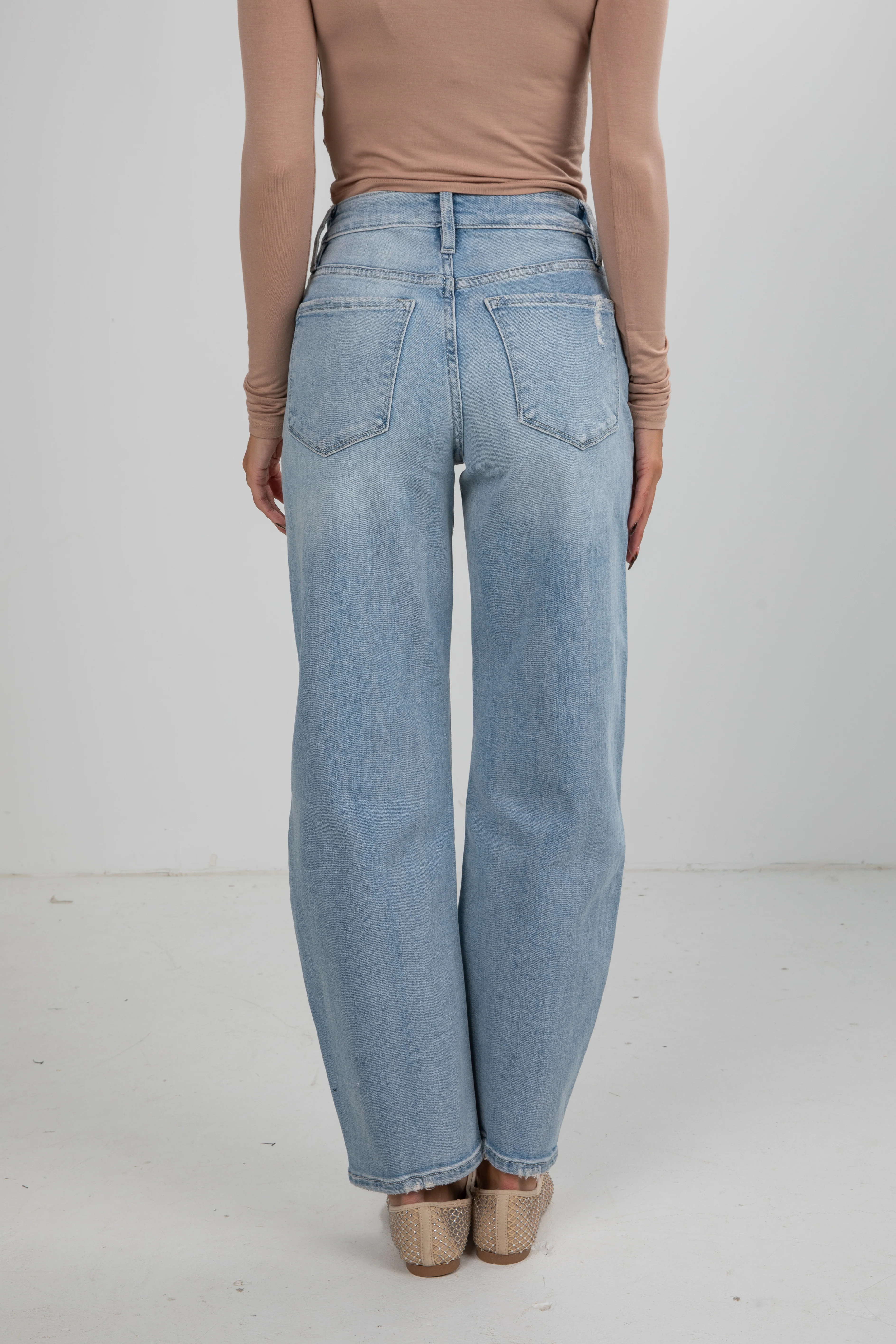 Light Wash High-Rise Barrel Jeans