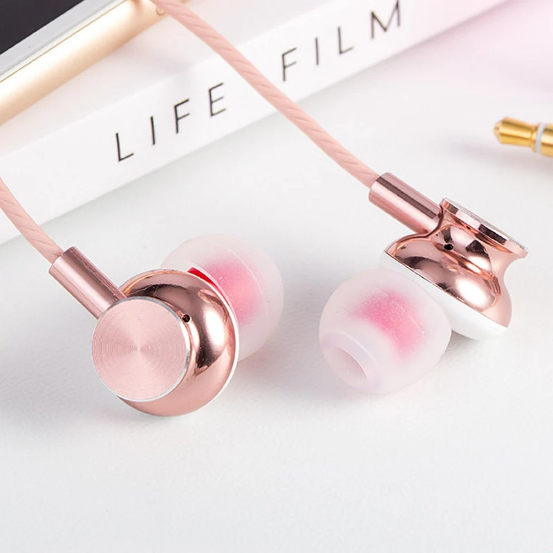 In Ear Earphones with Microphone Super Bass Stereo Hifi Earphone