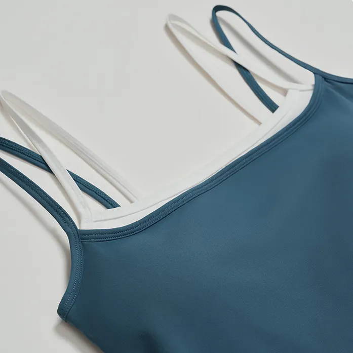Fake Two-Piece Square Neck Yoga Tank Top