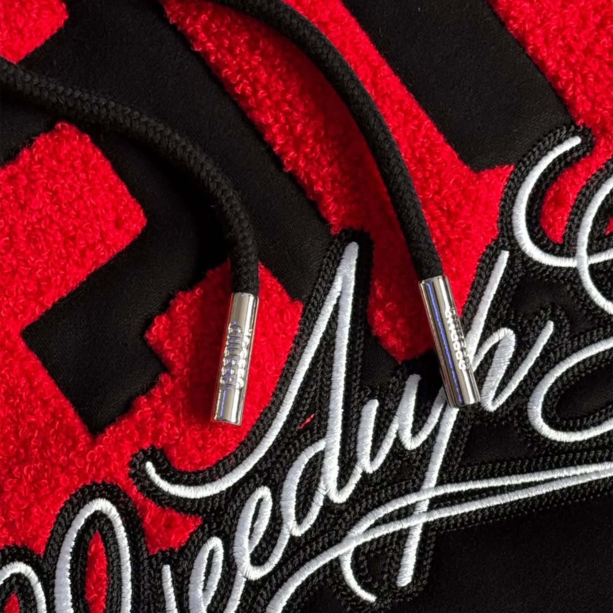Geedup Team Logo/Handstyle Hoodie 'Black / Red' (2026)