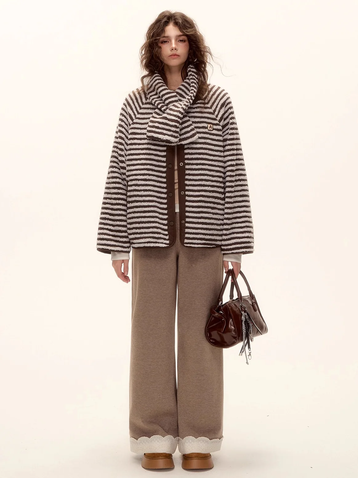 Embroidered Hem Wool Blend Wide-Leg Trousers