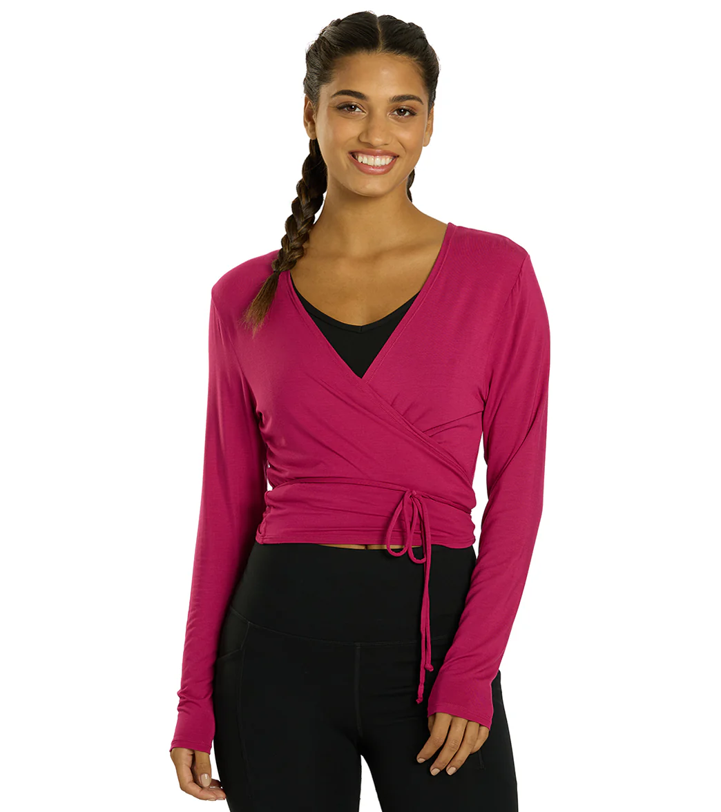 Everyday Yoga Studio to Street Layering Crop Wrap