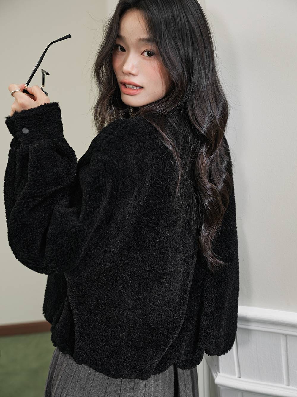 Detachable Sleeve Jacket