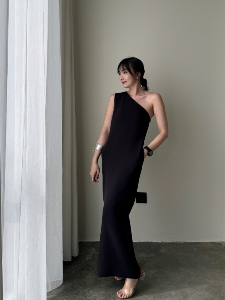 Annie One Shoulder Back Slit Dress