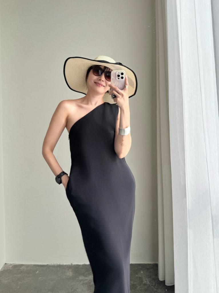Annie One Shoulder Back Slit Dress