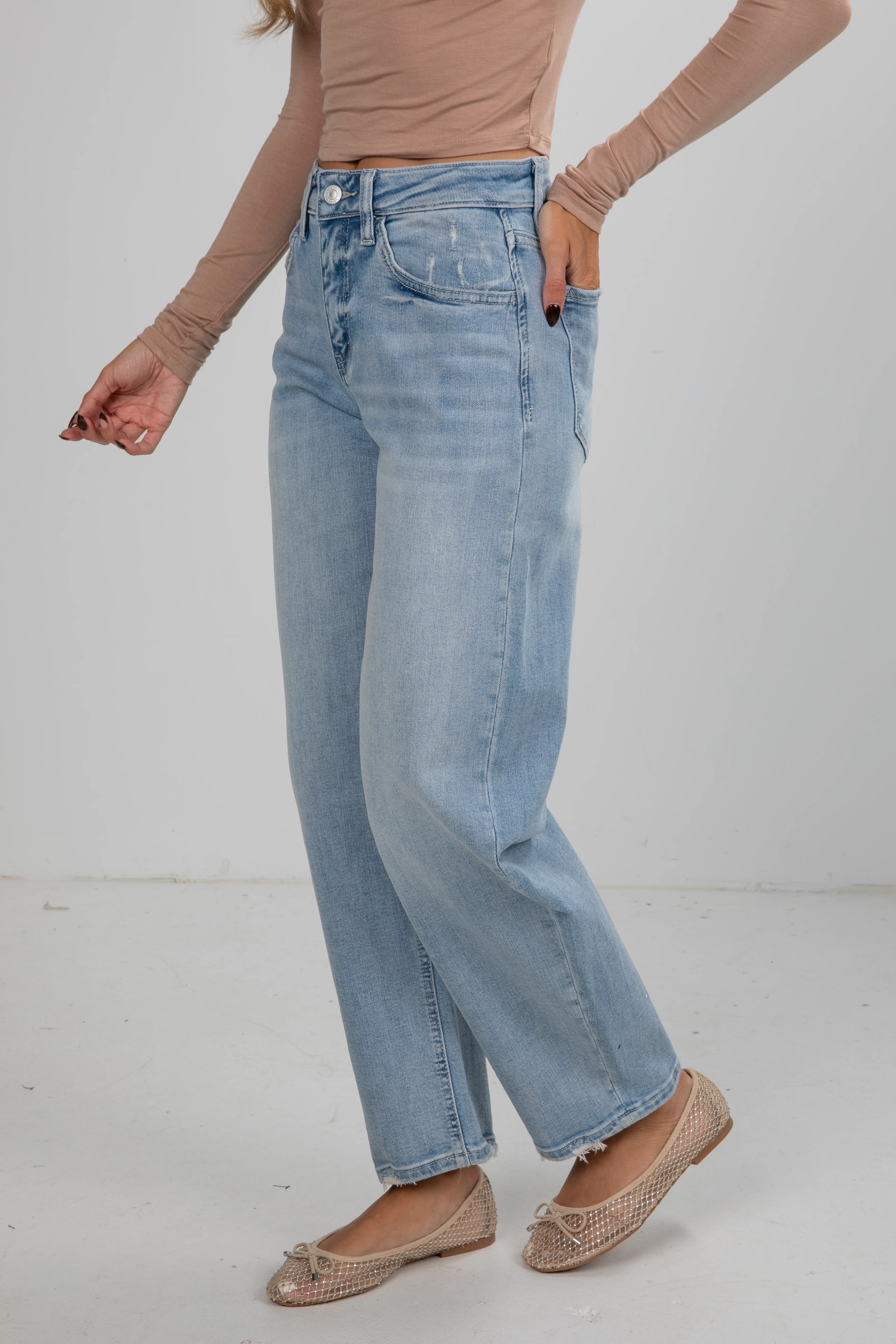 Light Wash High-Rise Barrel Jeans