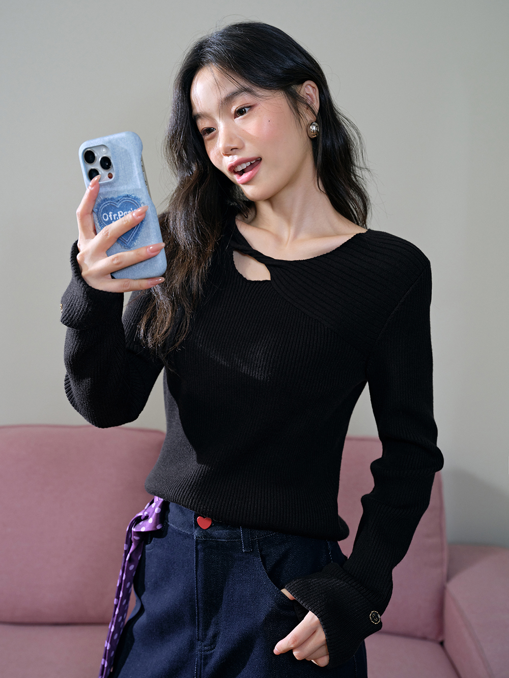 Front Cut-out Top