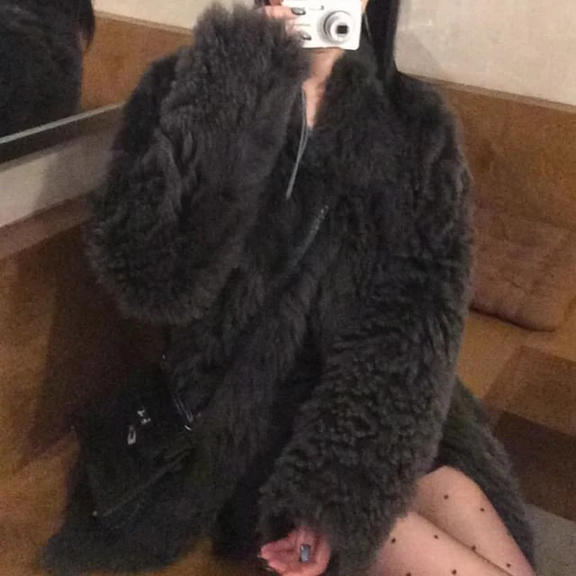 Faux Fur Collared Buttoned Coat