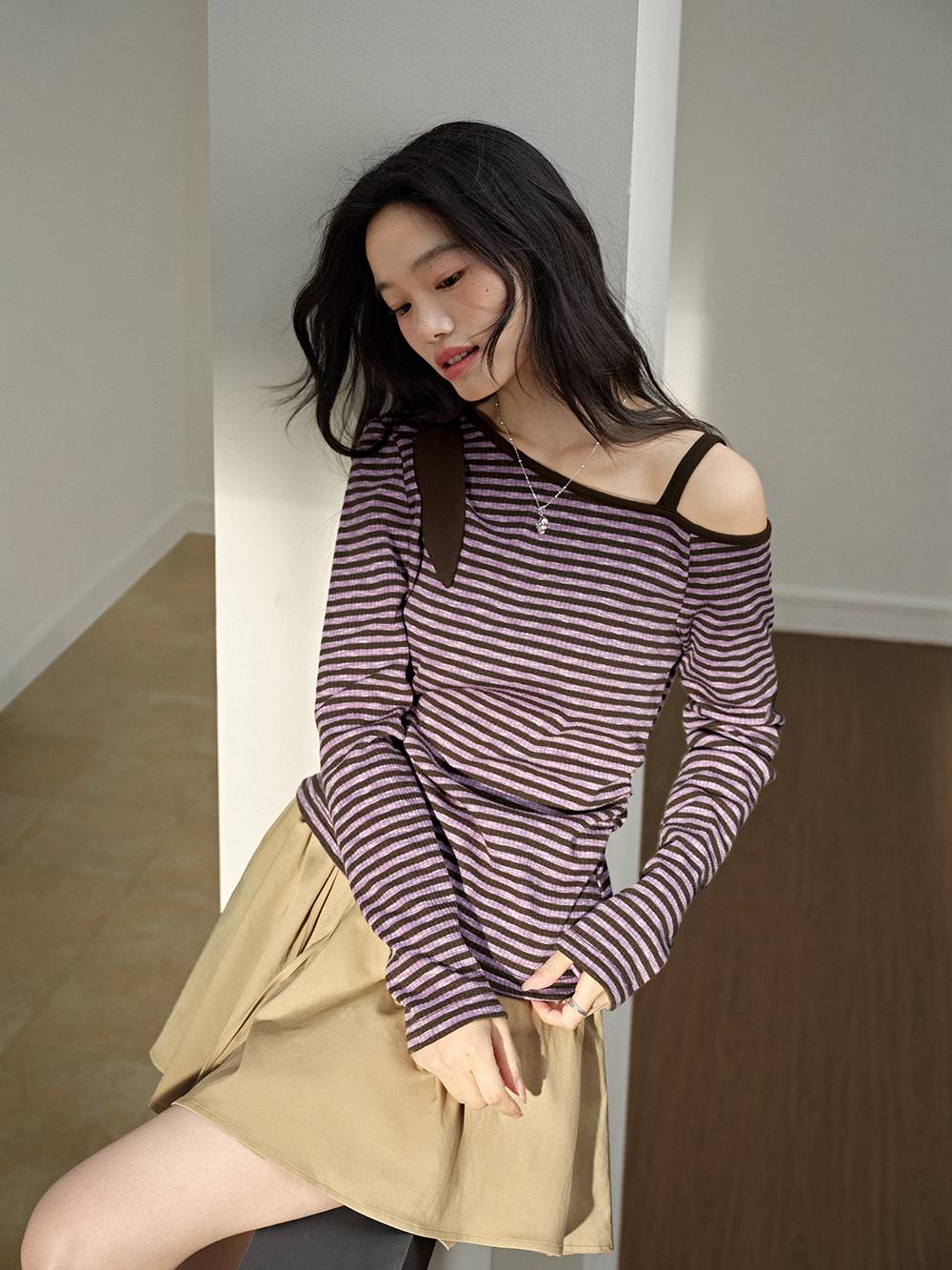 Striped One-shoulder Top