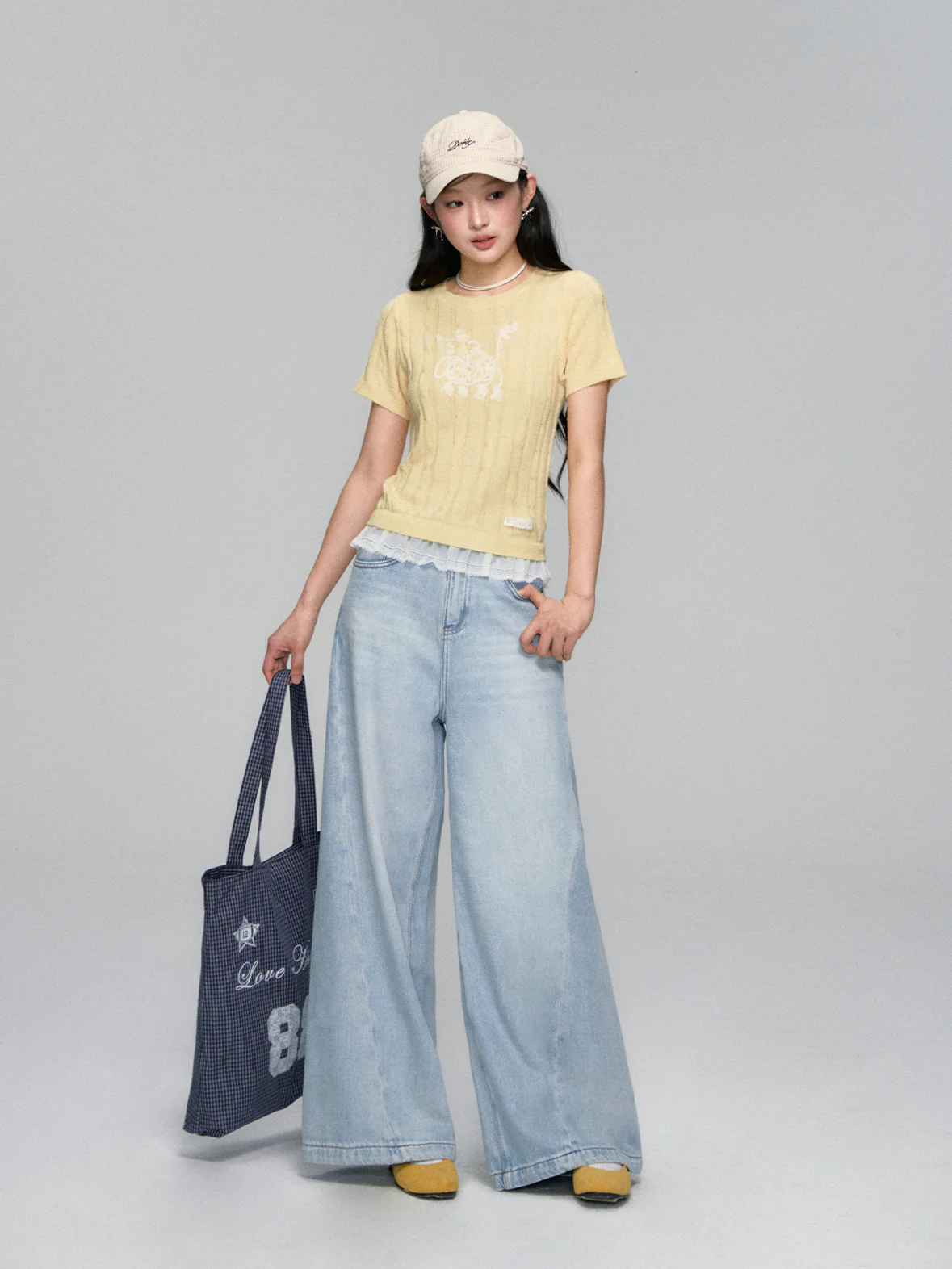 Washed Blade-Cut Wide-Leg Jeans