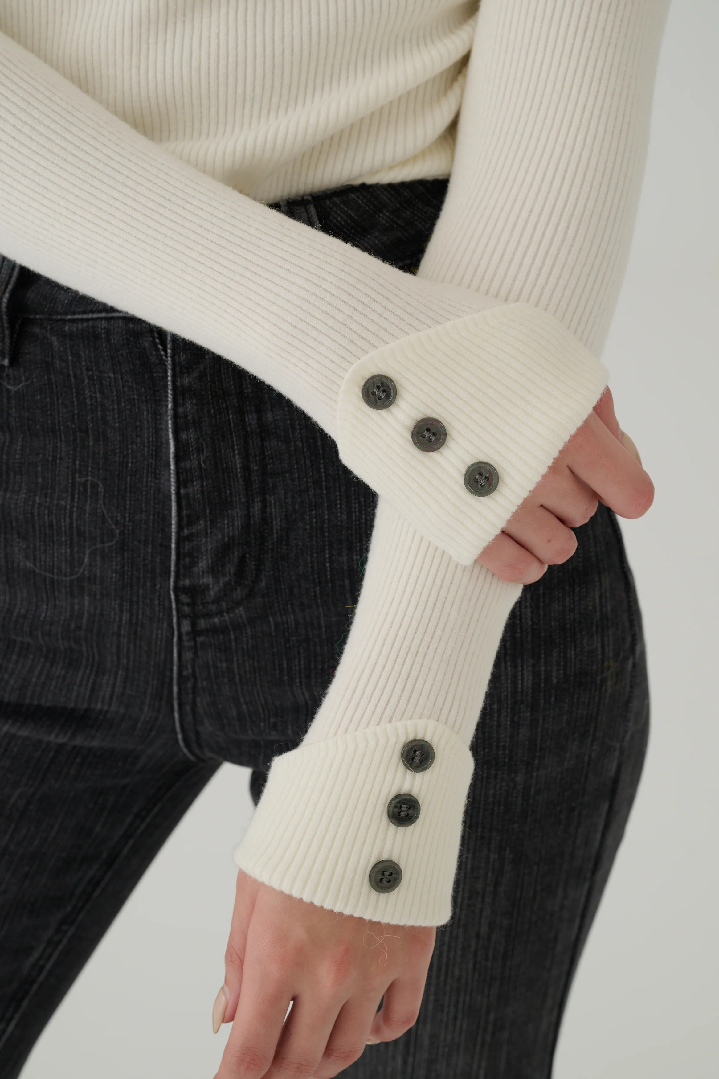 Pure Ease Knit Top in White/Grey/Navy