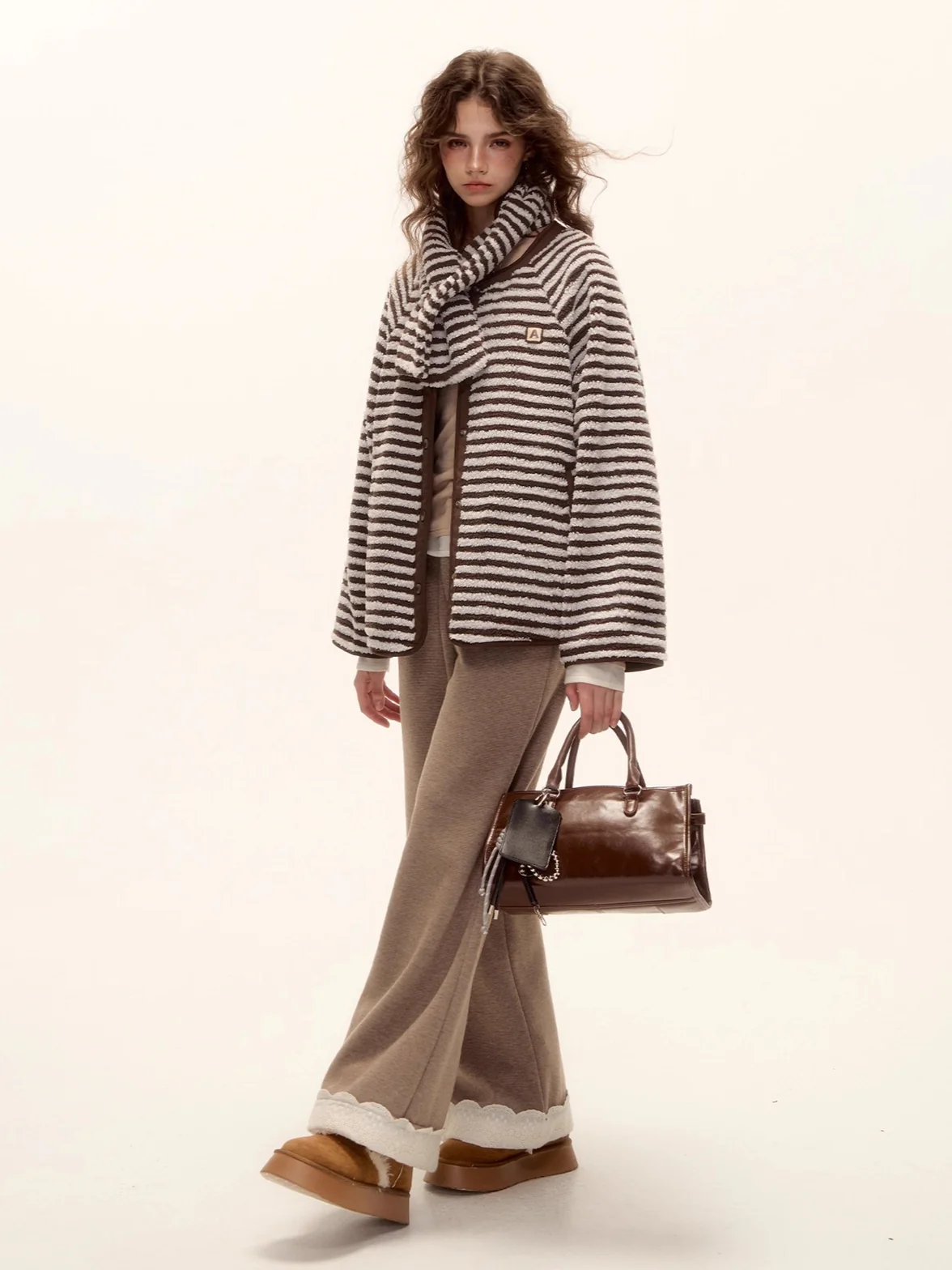 Embroidered Hem Wool Blend Wide-Leg Trousers