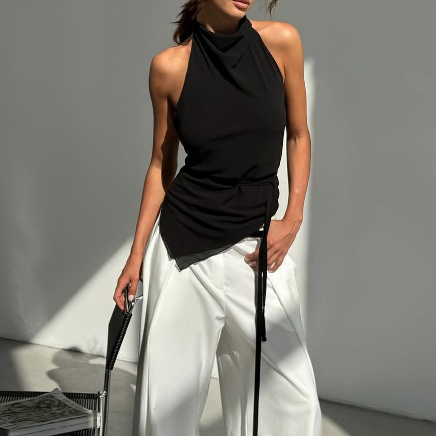 Asymmetrical Fit Crop Top Mock Back Plain Slim Neck Halter Open