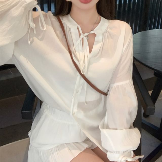 Ruffle Shirt Waist / Lace-Up Shorts Plain High Puff-Sleeve