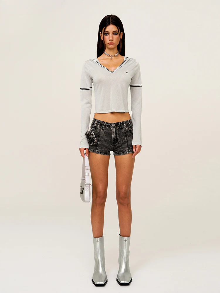 Knit Long Sleeve V-Neck Blouse