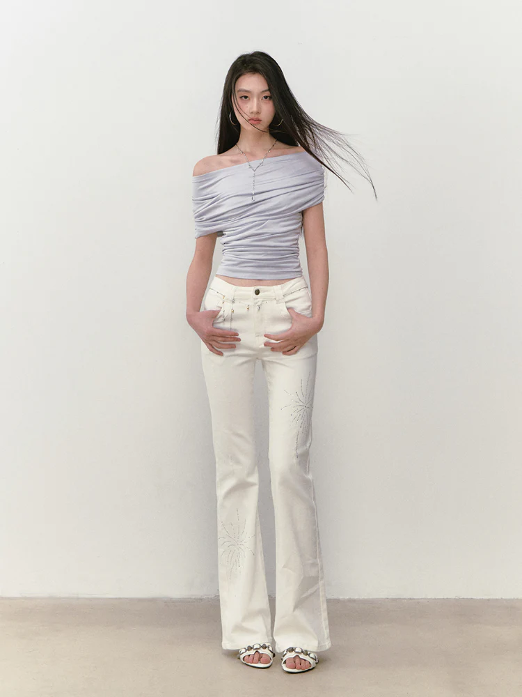 Rhinestone Off-the-Shoulder Pure-Desire Style T-shirt