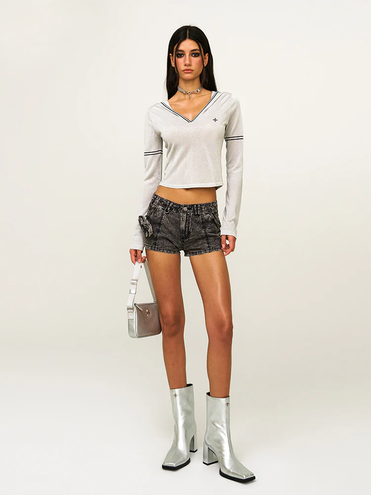 Knit Long Sleeve V-Neck Blouse