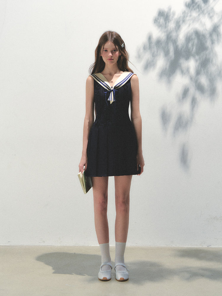 Detachable Sailor-collar Pleated Dress