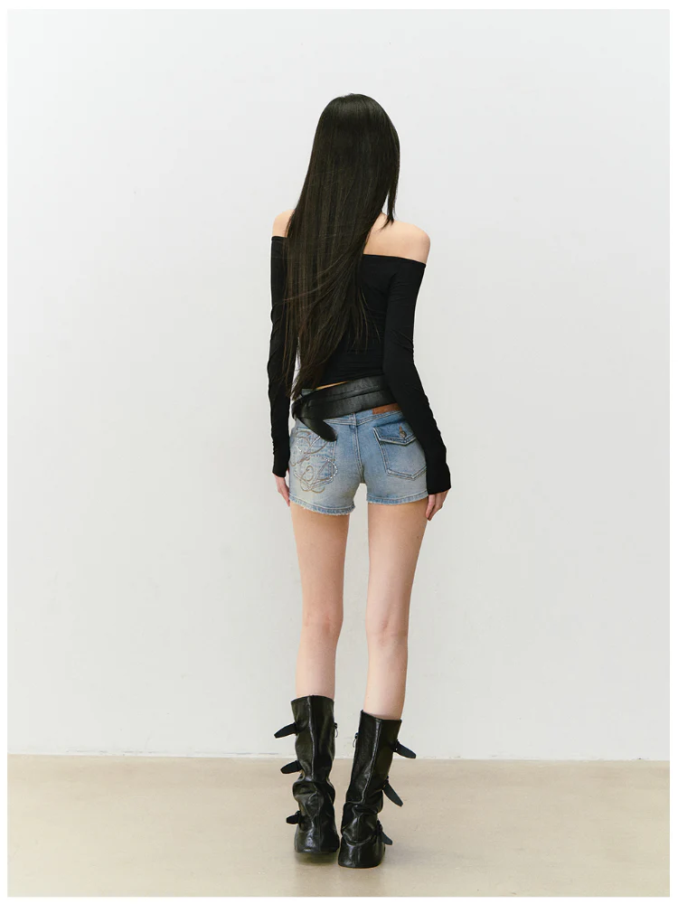 One-shoulder Skin-friendly Top