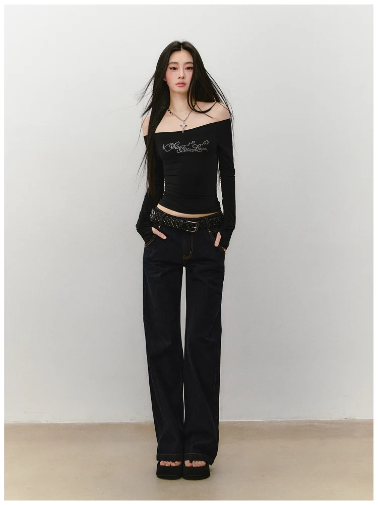 One-shoulder Skin-friendly Top