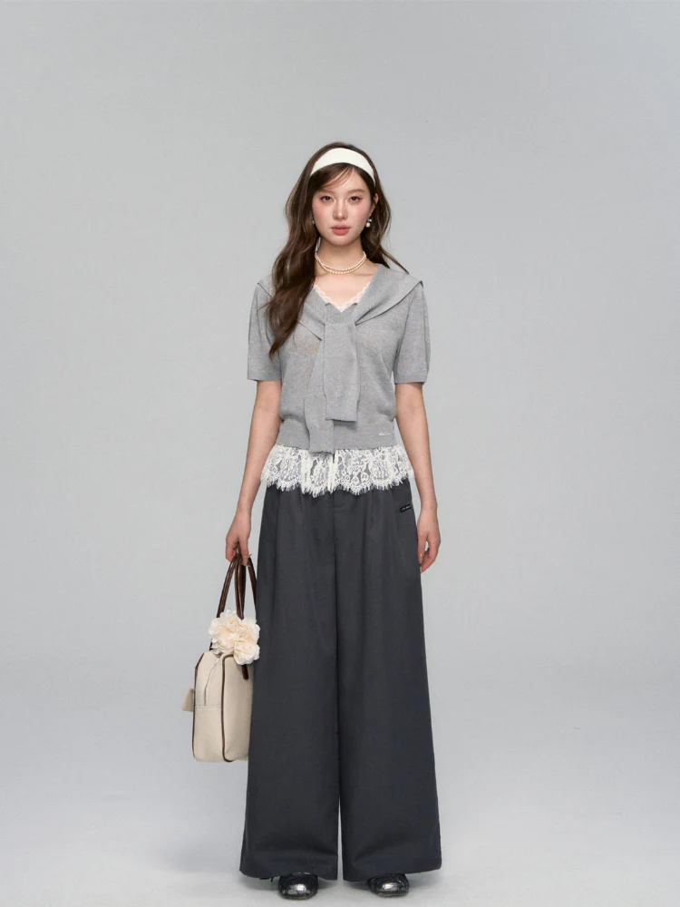 Lace Spliced V-Neck Knitted T-Shirt