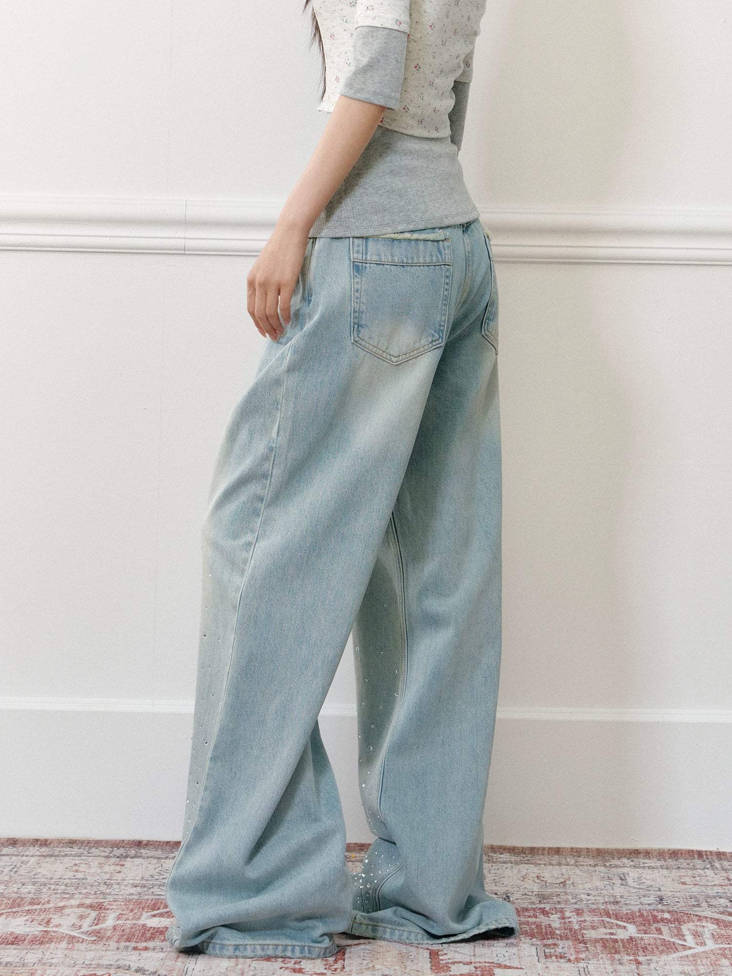 Light Washed Rhinestone Jeans