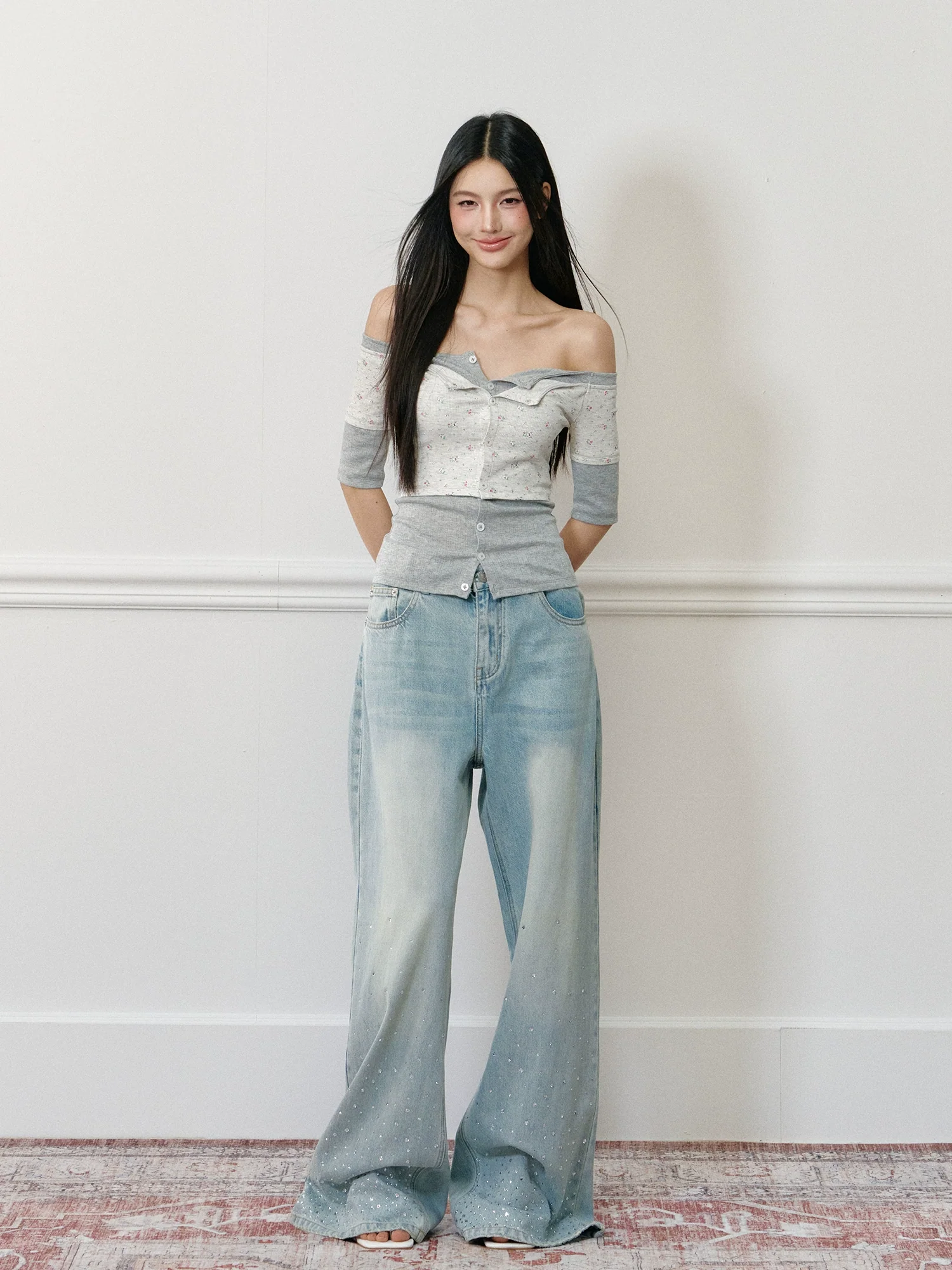 Light Washed Rhinestone Jeans
