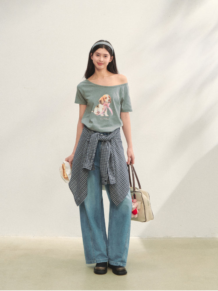Asymmetric Shoulder Bow Puppy Printed T-Shirt