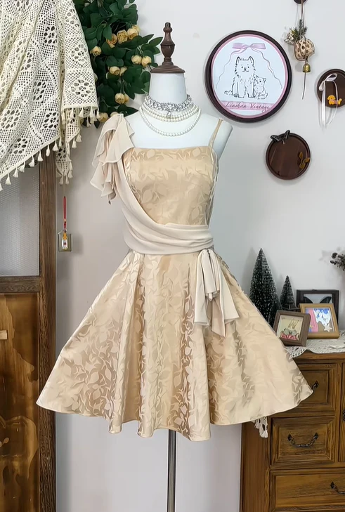 Vintage Satin Print Floral A Line Mini Party Dress Spaghetti Straps Champagne Homecoming Dress  S335