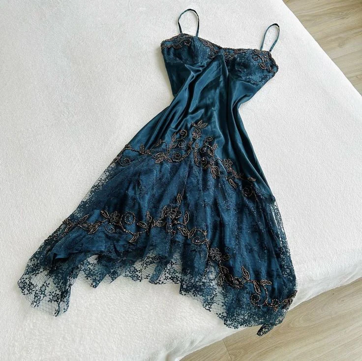 Classy Spaghetti Straps Satin Lace Beaded Birthday Outfits Navy Blue Short Homecoming Dress S783
