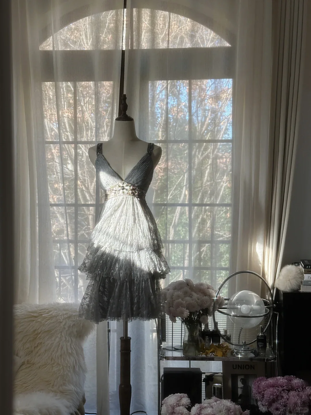 Elegant V Neck Lace Beaded Layered Mini Birthday Outfits Gray A Line Short Homecoming Dress S727