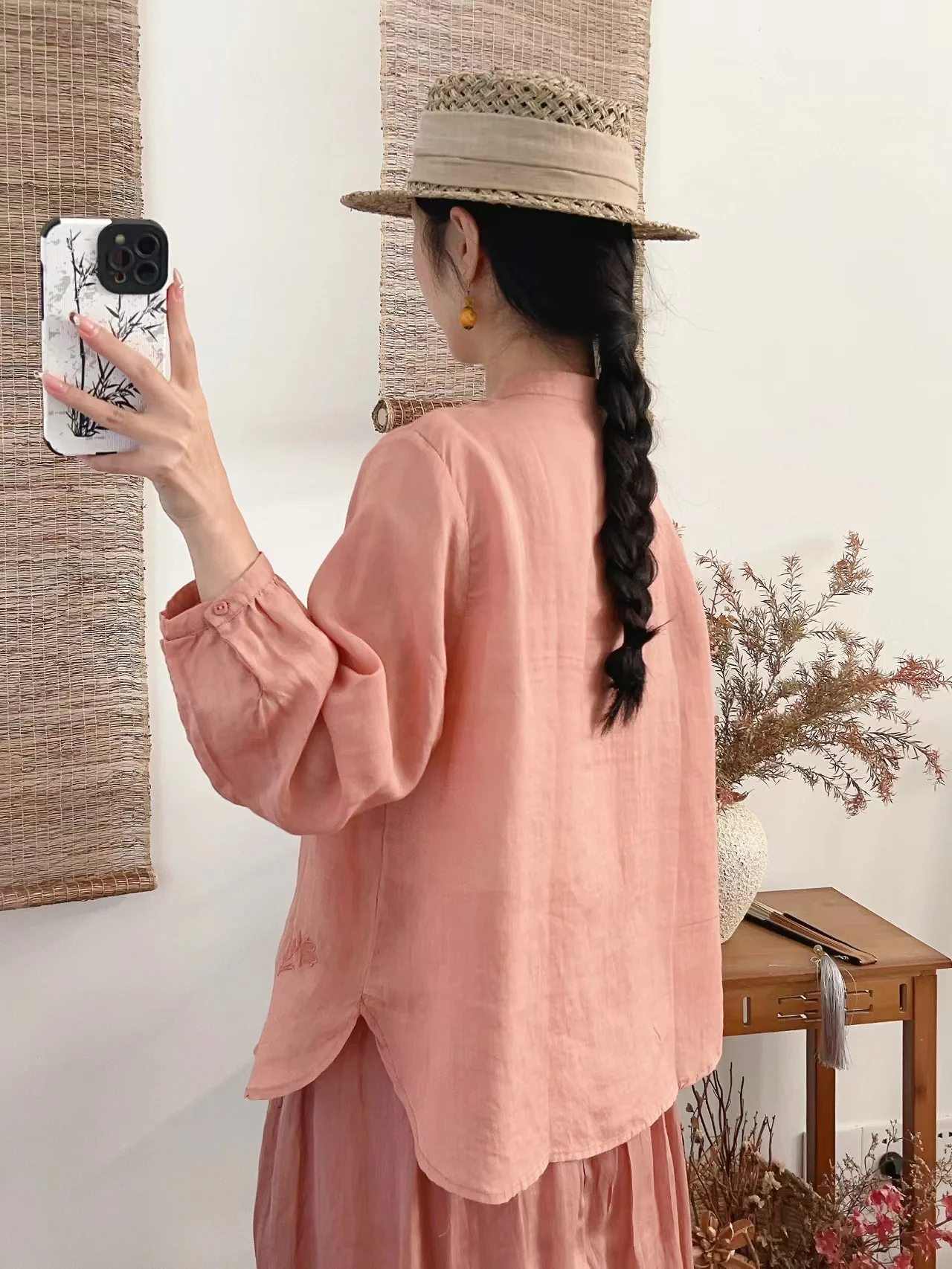 Autumn Retro Ramie Embroidered Stand Collar Long Sleeves Shirt